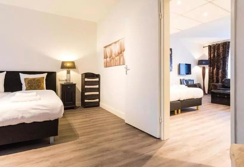 Hotelli De Duif Lisse   Keukenhof