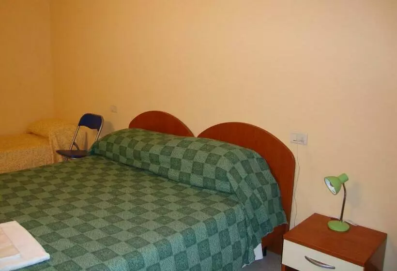 Hotelli Tiberio