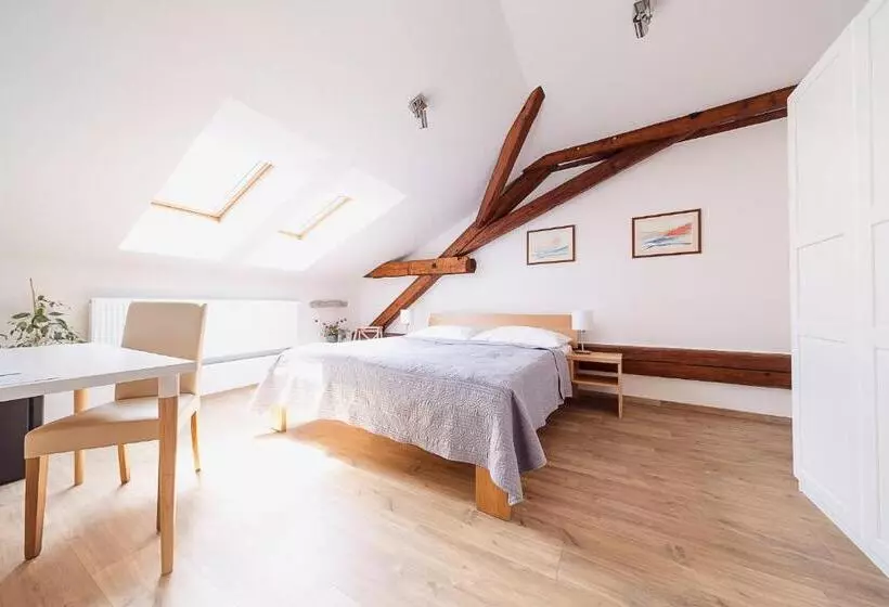 Majatalo Café Havlíček Penzion