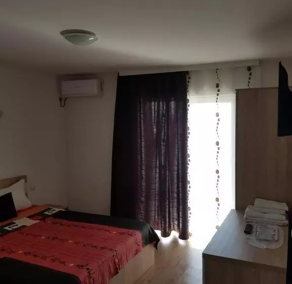 Pensjonat Casa Daky