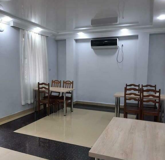 ペンション Guesthouse Natali