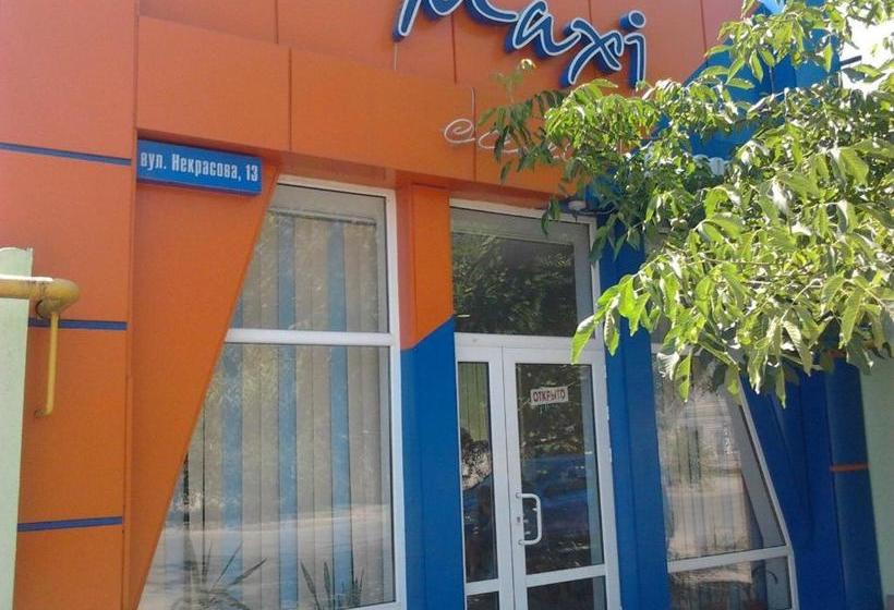 Pensione хостел Maxi