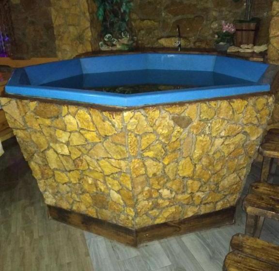 Pensione хостел Maxi