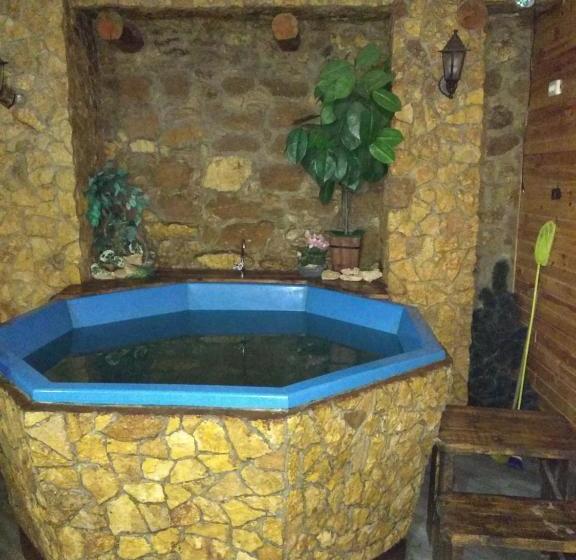 Pensione хостел Maxi