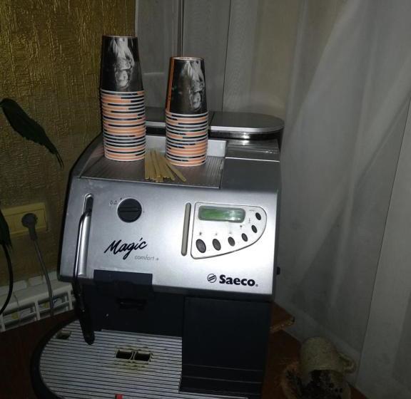 Pensione хостел Maxi