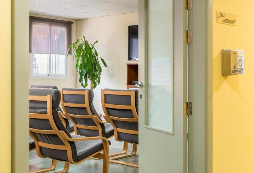 پانسیون Micampus Upo Celestino Mutis Residencia De Estudiantes