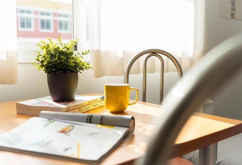 پانسیون Micampus Upo Celestino Mutis Residencia De Estudiantes