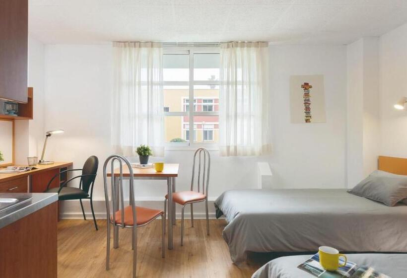 پانسیون Micampus Upo Celestino Mutis Residencia De Estudiantes