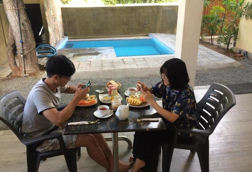 膳宿费 Park Lane Apartments