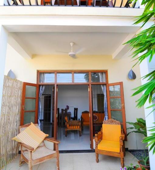 膳宿费 Park Lane Apartments