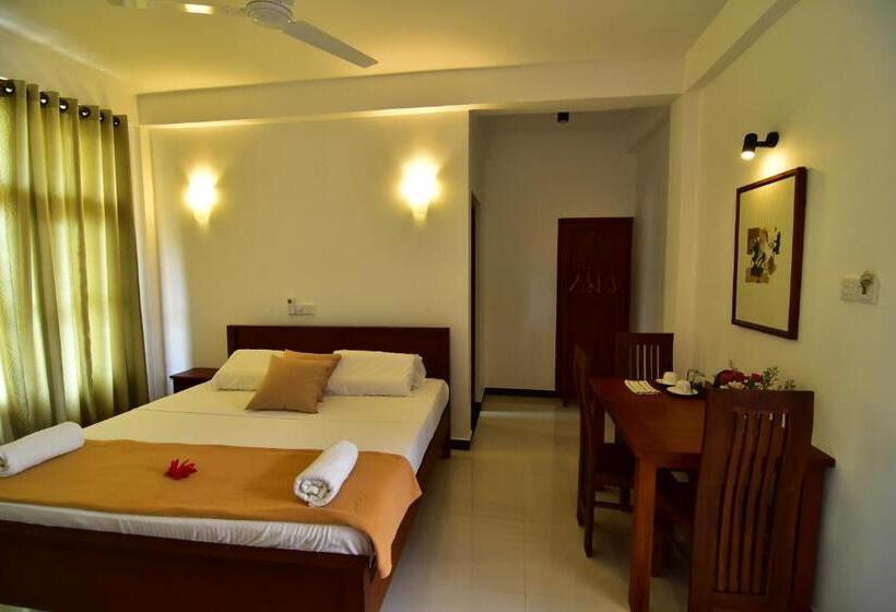 膳宿费 Park Lane Apartments