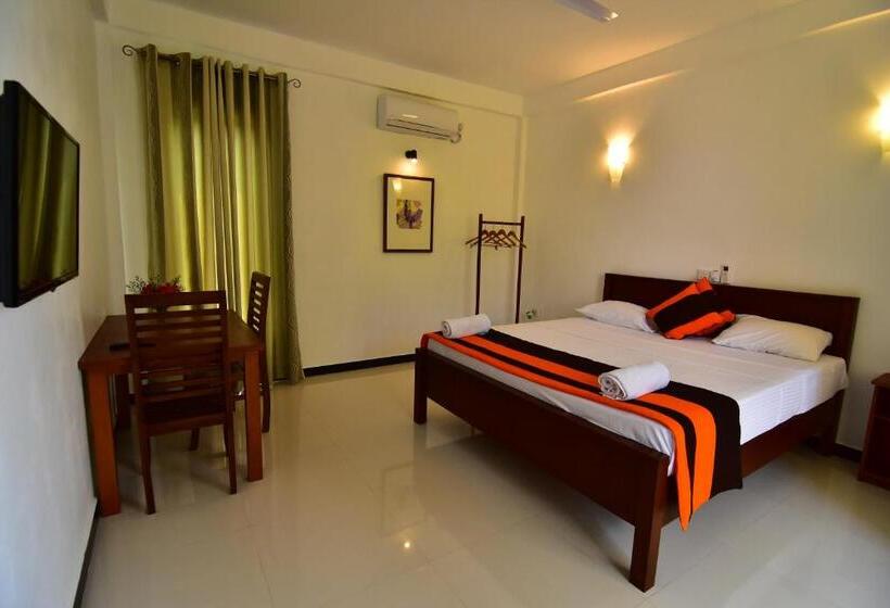 膳宿费 Park Lane Apartments