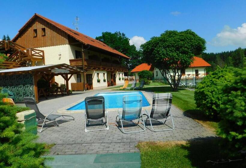 膳宿费 Penzion Panter