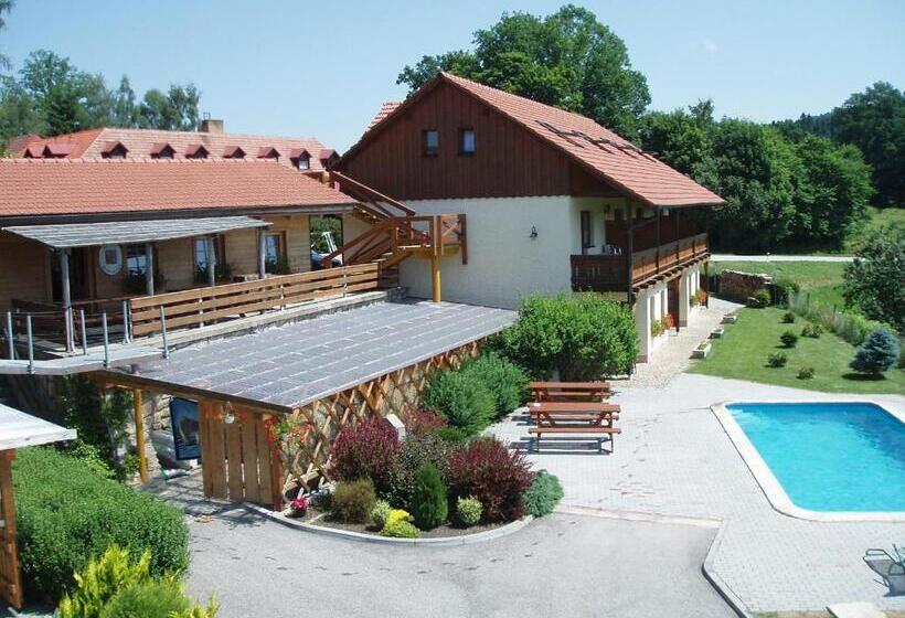 膳宿费 Penzion Panter