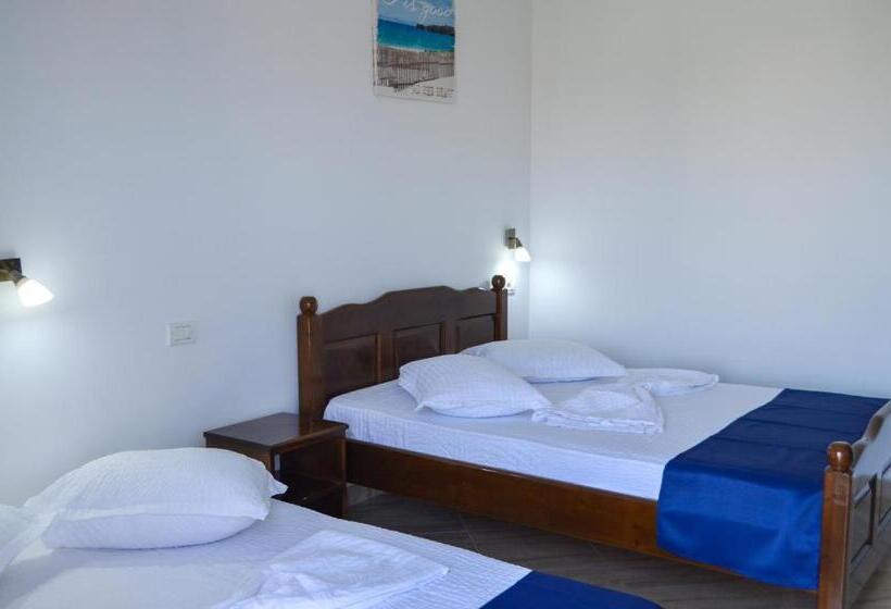 بنسيون Roman Costinesti