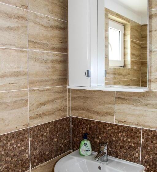 بنسيون Roman Costinesti