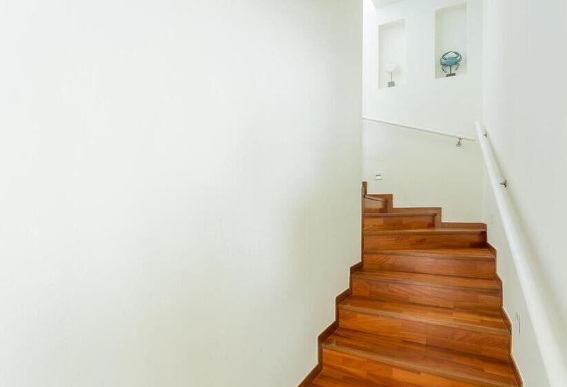 פנסיון Suite Faro 33