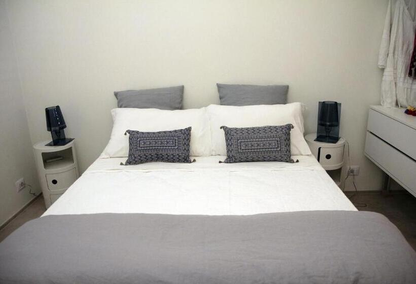 פנסיון Suite Faro 33