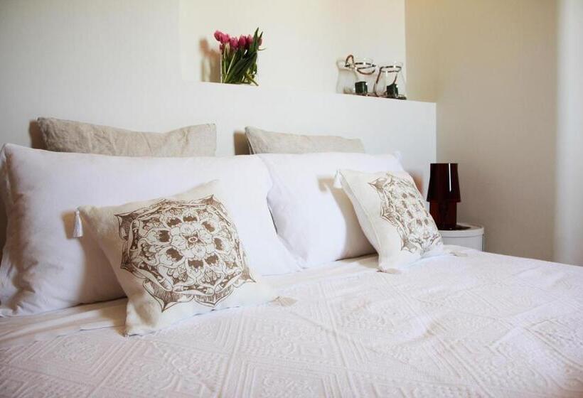 פנסיון Suite Faro 33