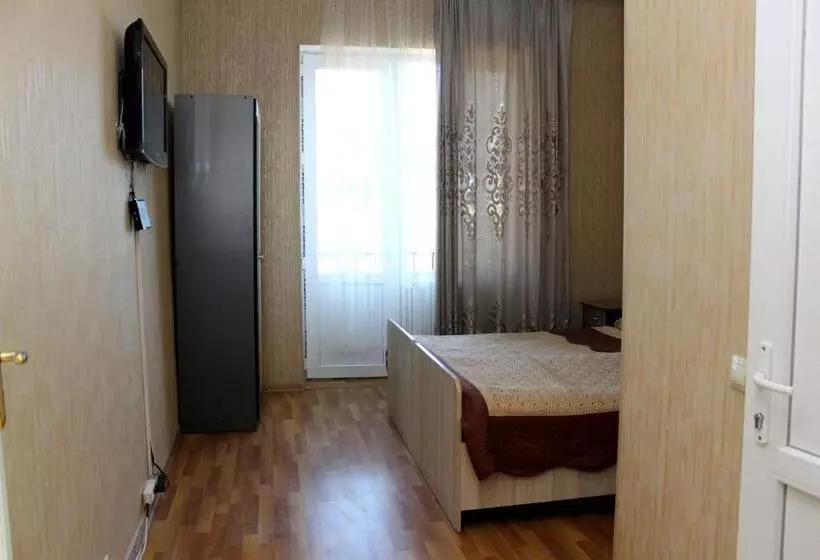 پانسیون Teli Guest House