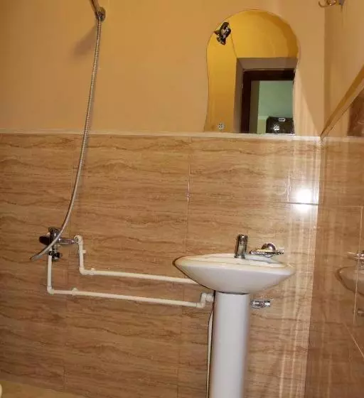 پانسیون Teli Guest House