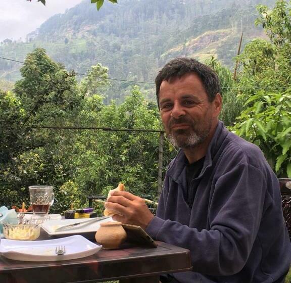 Pensionat White House Hostel