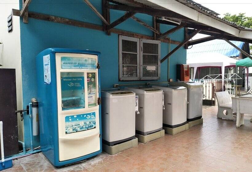 Отель The View Apartment