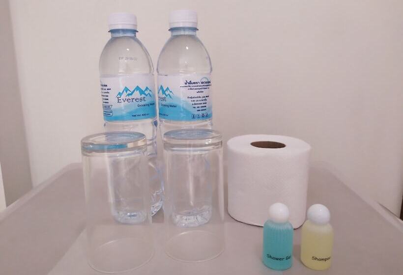 Отель The View Apartment