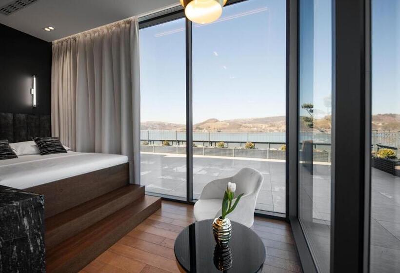 Heron Live Hotel Marina & Spa