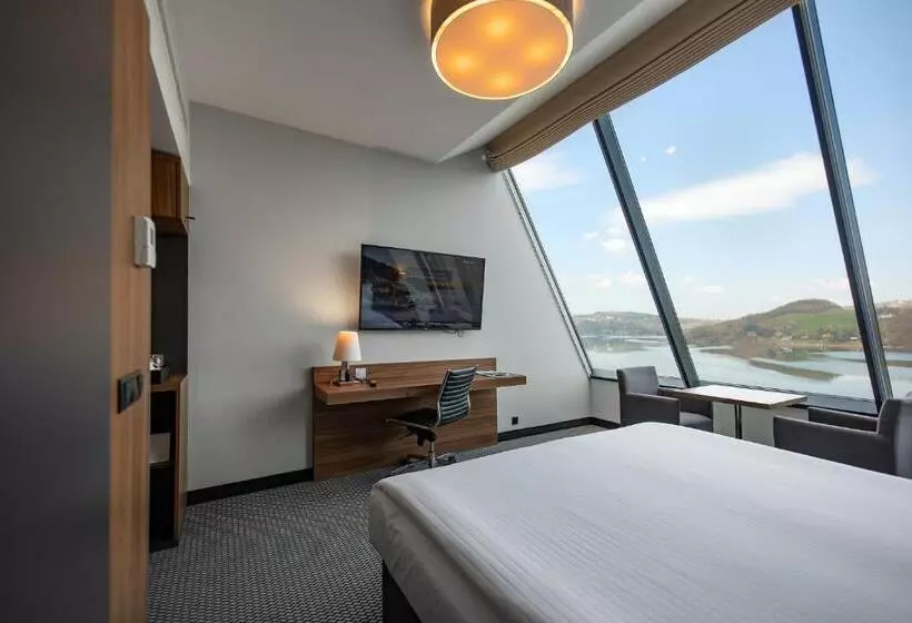 Heron Live Hotel Marina & Spa