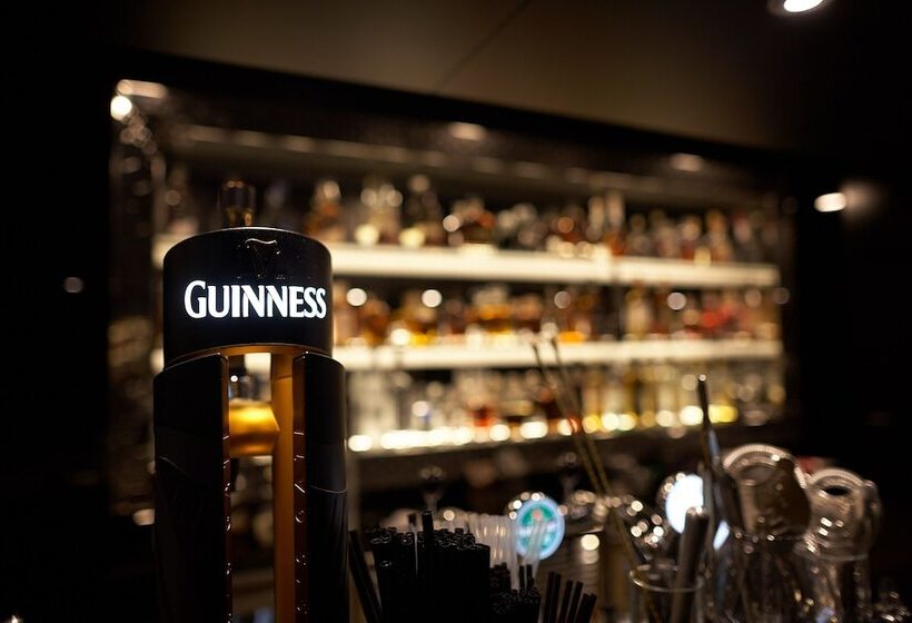 Heron Live Hotel Marina & Spa