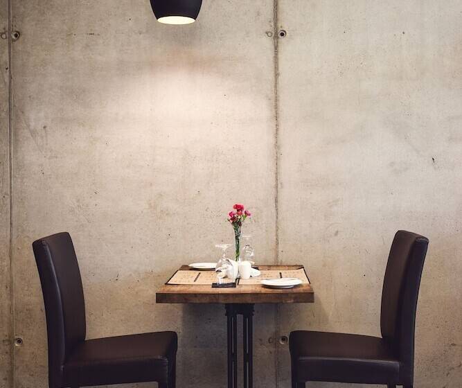 Heron Live Hotel Marina & Spa