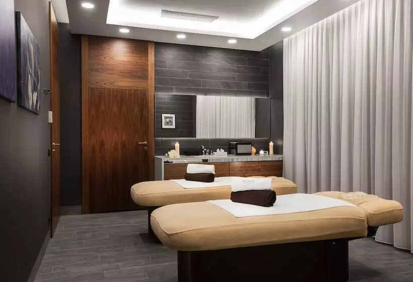 Heron Live Hotel Marina & Spa