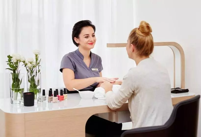 Heron Live Hotel Marina & Spa