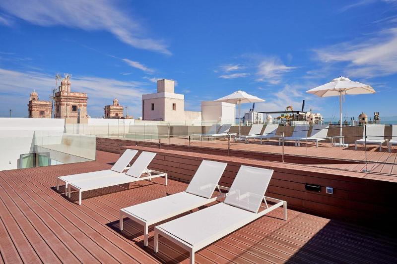 Hotel Tandem Torres De Cadiz Suites