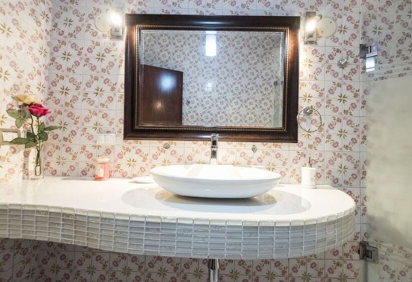 Отель Inti Killa Hostel