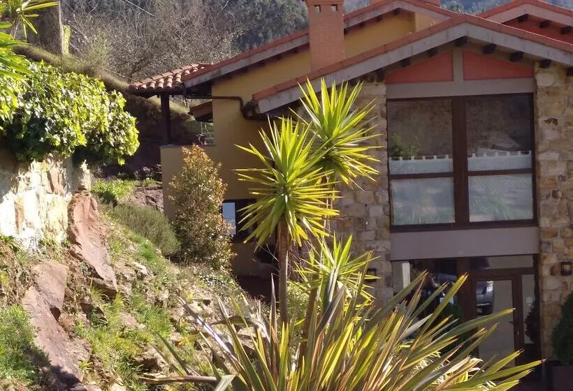 Apartamentos Rurales Obaya