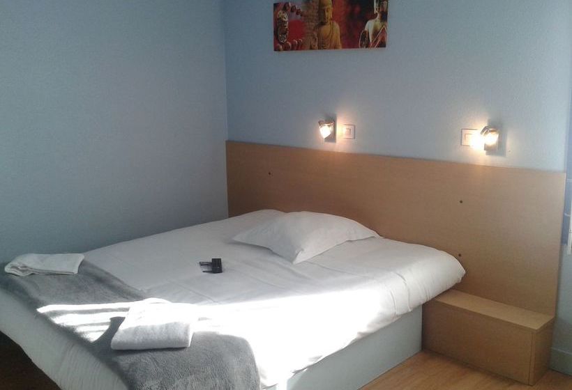 هتل Fast Caen Memorial