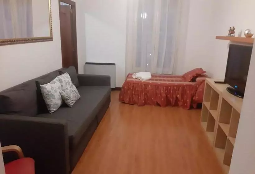 Hostal Conchita Ii