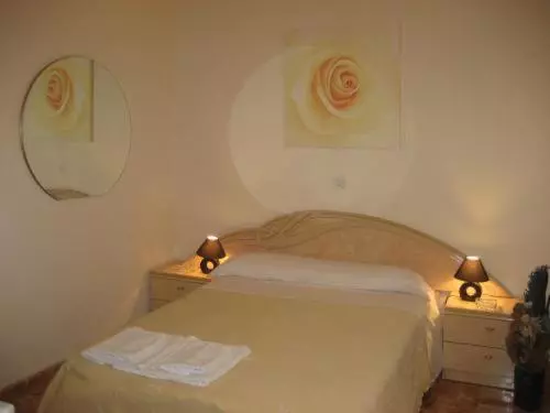 Hostal Conchita Ii