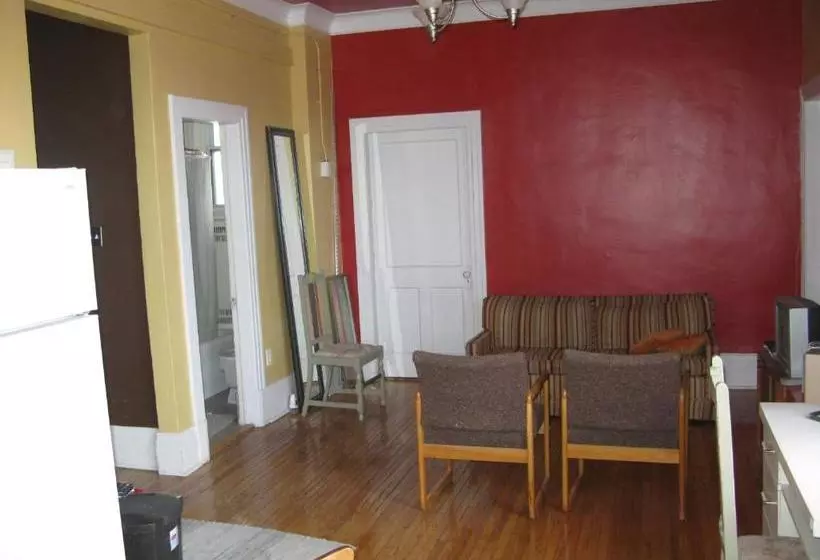 Hotel Alexandrie Hostel