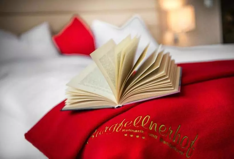 فندق Der Burgfellnerhof   Adults Only