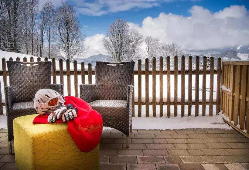 فندق Der Burgfellnerhof   Adults Only