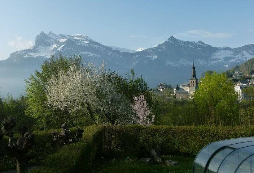 בית מלון כפרי Chalet Liberty Mont Blanc