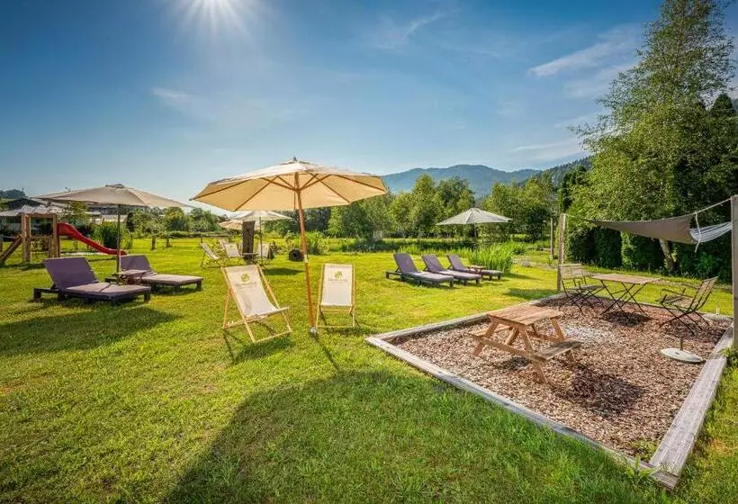 Отель Frohnatur