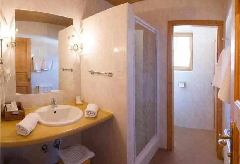 Отель Frohnatur