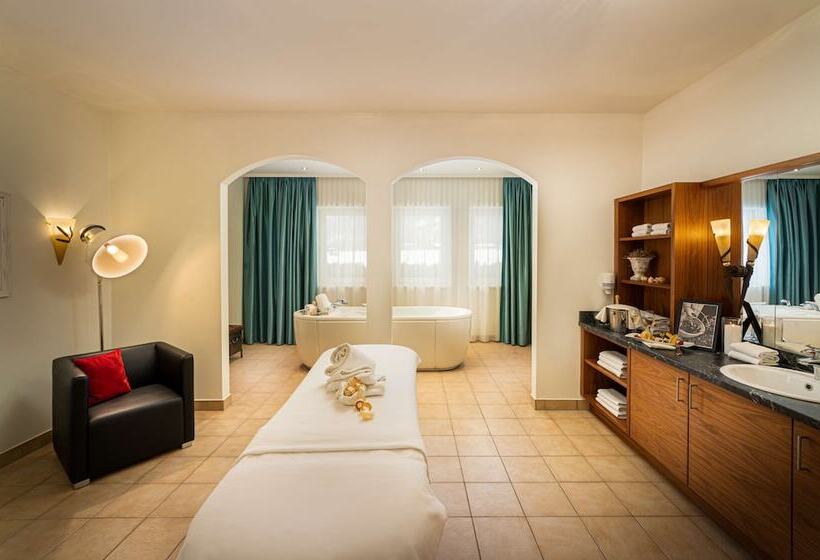 Elaya Hotel Steinplatte Ehemals Kuhotel By Rilano