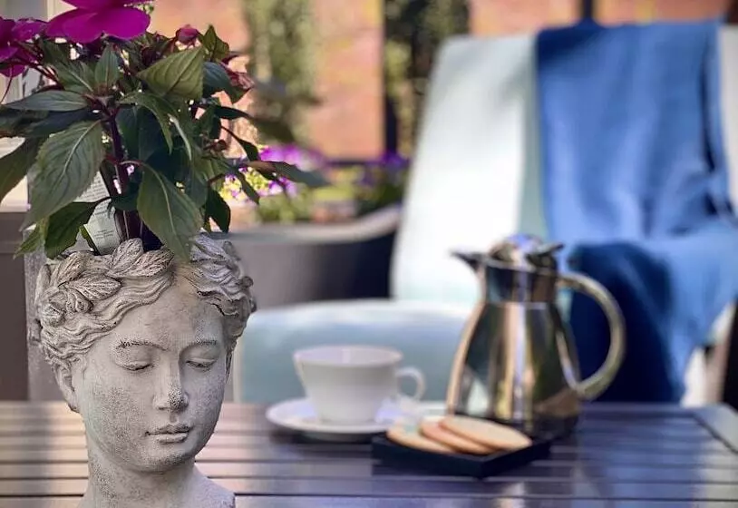 فندق L Hermitage