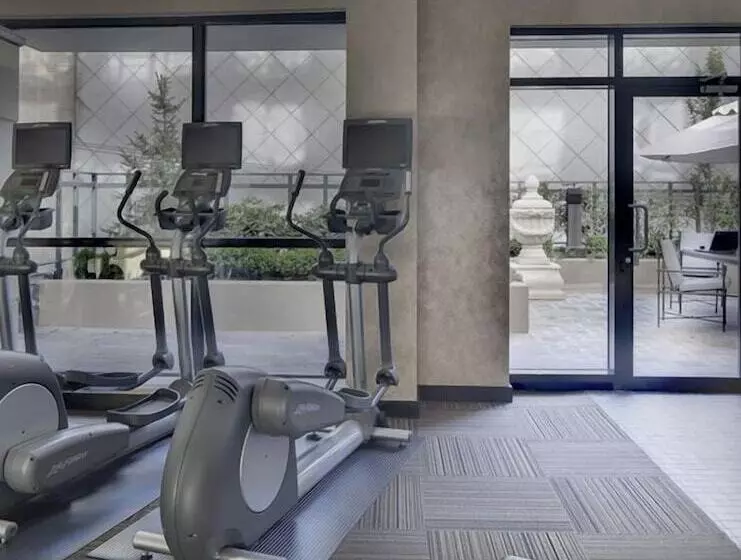 فندق L Hermitage