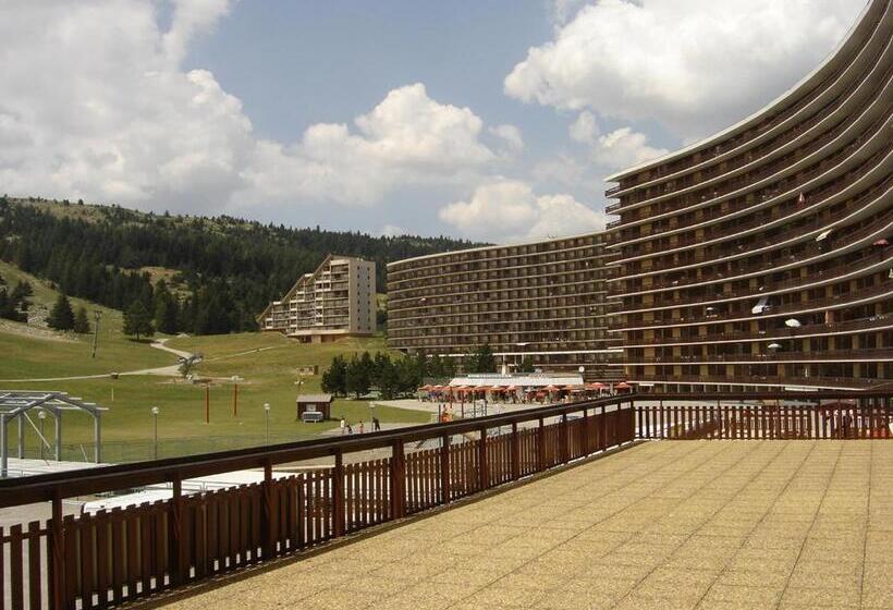 هتل Noemys Les Toits Du Devoluy